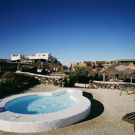 El Pinar Sleeps 4 Pool Wifi T691623 Вилла *
